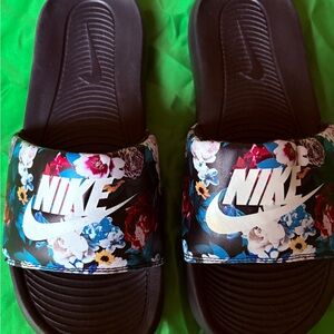 Nike Black Slide Sandals with Multicolor Floral Strap